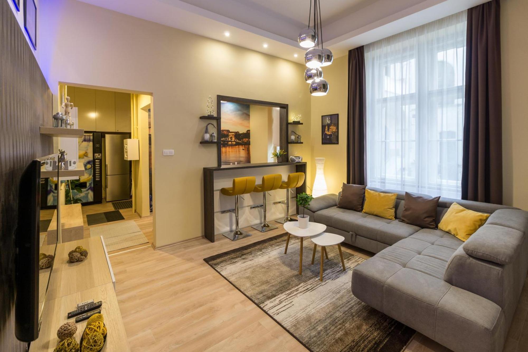 Exlcusive & City Central Located Suite By Prestige Homes Budapest Esterno foto